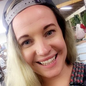 Meet your Posher, Brittney